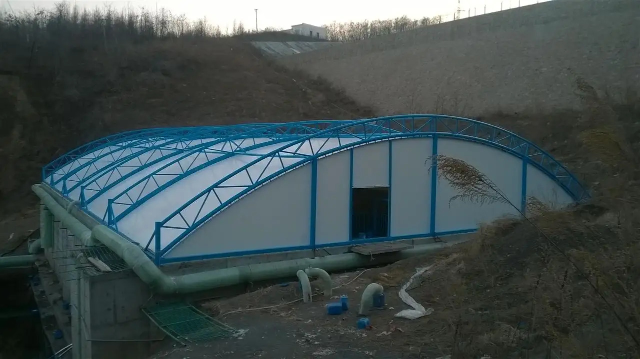 雨季的污水池反吊膜施工应注意哪些？